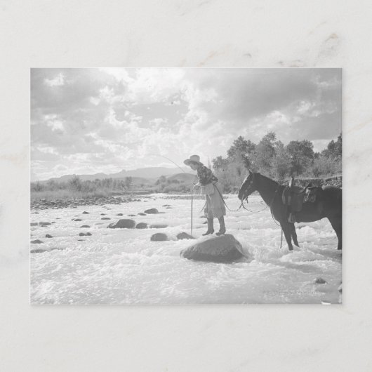 Fliegenfischen Frances Phelps Belden im Fluss Postkarte (Vorderseite)