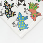 Fliegenschweine auf einer Fleecedecke (Ecke)