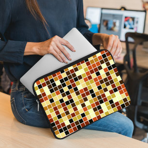 Fliesen, braune Mosaikfliesen, geometrisches Muste Laptopschutzhülle