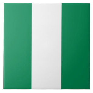 Fliesen mit der Flagge Nigerias