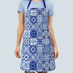 Fliesenmuster Blau Weiße Farbe Schürze<br><div class="desc">Hübsches indigoblau-weiße Fliesenmuster in Aquarellfarbe. Originelle Kunst von Nic Squirrell.</div>
