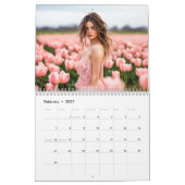 Fließende Kleider in Blüte – 2026 Kalender (Feb 2027)