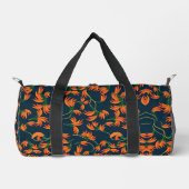 Fließendes orangefarbenes Blumenmuster Duffle Bag (Vorderseite)