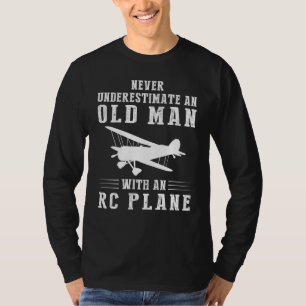 Flight and Chuckles: Alte Mans RC-Flugzeug Expe T-Shirt