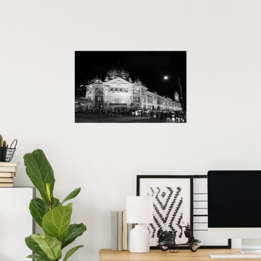 Flinders Station, Melbourne - Schwarz-Weiß-Poster Poster (Heimbüro)