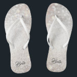 Flip Flops für die Braut Badesandalen<br><div class="desc">Kristallhintergrund mit dem Wort Bride auf jedem umgedreht Flop.  Kann individuell angepasst werden.</div>