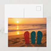 Flip Flops im SandPostkarte Postkarte (Vorne/Hinten)