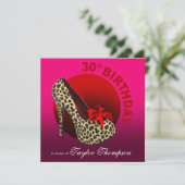 Flippiges Leopard-Stilett-30. Geburtstag fuschia Einladung (Stehend Vorderseite)