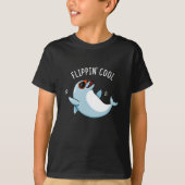 Flippin Cool Funny Dolphin Pun Dark BG T-Shirt (Vorderseite)