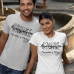 Flitterwochen Schifffahrt Elegante Einfach und ind T-Shirt<br><div class="desc">Dieses Design kann in dem Bereich personalisiert werden, der durch das Ändern des Fotos und/oder Textes zur Verfügung gestellt wird. Sie können auch angepasst werden, indem Sie auf Vorlage personalisieren klicken und dann auf die Schaltfläche klicken, um weitere Optionen anzupassen, um die Hintergrundfarbe zu löschen oder zu ändern, Text hinzuzufügen,...</div>