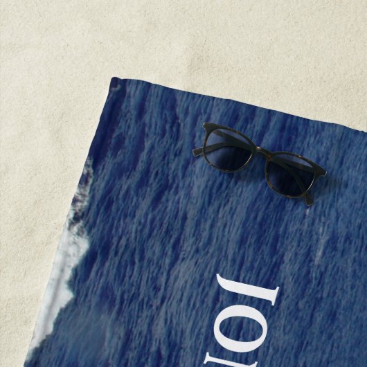 Flitterwochen Strandhandtuch von Ocean Waves (Beispiel)