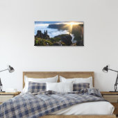 Floating Island Mount Roraima - Moody Prehistoric Leinwanddruck (Insitu (Schlafzimmer))