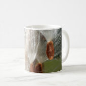 Floating Milkweed Seeds Art Print/Graphic Kaffeetasse (VorderseiteRechts)