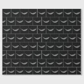 Floating White Feather On Black Geschenkpapier (Flach)