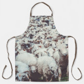 Flock von weißen und schwarzen Schafen Schürze (Vorderseite)