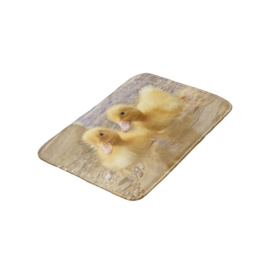 Flockige gelbe Entlein Getty Bild-| Badematte (Schrägansicht)