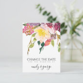 FLORA YELLOW PINK BURGUNDY WEDY ÄNDERN DAS DATUM ANKÜNDIGUNGSPOSTKARTE (Stehend Vorderseite)