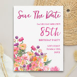 Floral 85th Birthday Save the Date - Elegant Ankündigungspostkarte<br><div class="desc">Celebrate a fun milestone in style with this elegant 85th birthday Save the Date postcard. Featuring a pink script number and modern typography with a soft watercolor floral bouquet accent, it’s the perfect way to give guests an early heads-up for the celebration. Personalise the name, date, and party details -...</div>