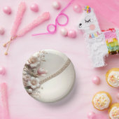 Floral and Pearl Embellishments Pappteller (Party)