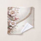 Floral and Pearl Embellishments Towel Set (Waschlappen)