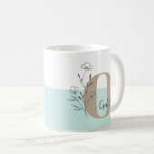 Floral Aquamarin Bold Monogramm Name Kaffeetasse (VorderseiteRechts)