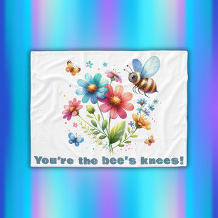 Floral-Aquarell-Monogramm Sie sind die Knie der Bi Fleecedecke