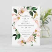 Floral Blush Magnolia Hydrangea Hochzeit Einladung (Stehend Vorderseite)