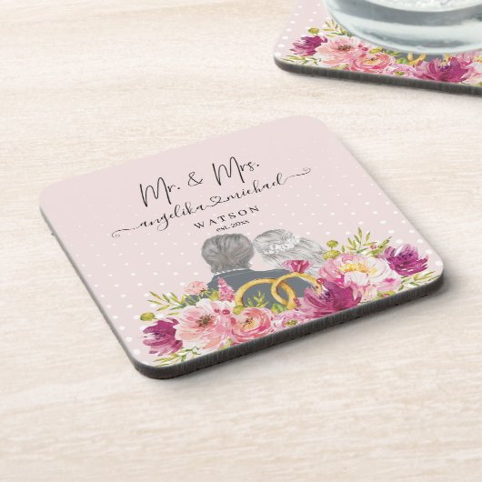 Floral Blush Peonies Trendy Script Mr. and Mrs. Getränkeuntersetzer (Linke Seite)