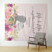 Floral Blush Peonies Trendy Script Mr. and Mrs. Wandteppich (Beispiel (Horizontal))