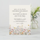 Floral Boho Beige Wildflower Wedding Einladung (Stehend Vorderseite)