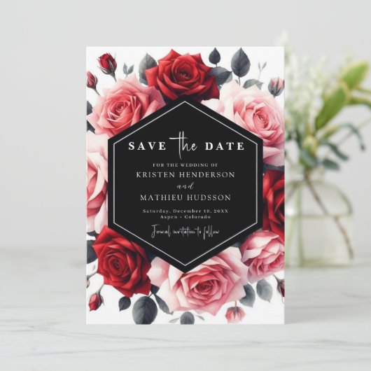 Floral Boho Crimson Red Wedding Save The Date (Stehend Vorderseite)