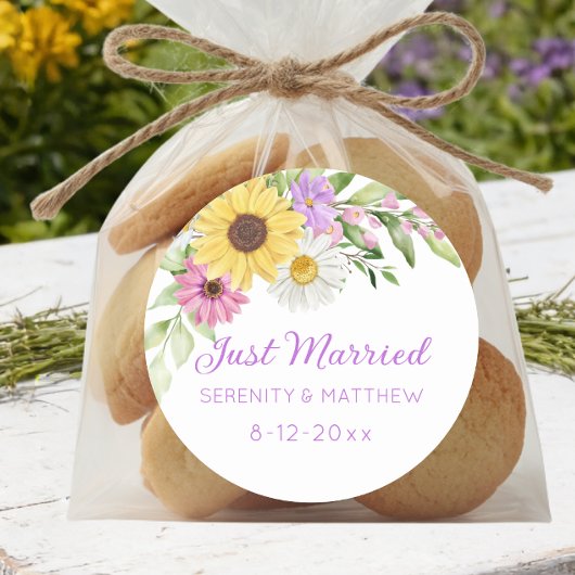 Floral Boho Sunflower Daisy Wedding Just Married Runder Aufkleber