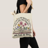 Floral Book Lover Tasche (Von Nahem)