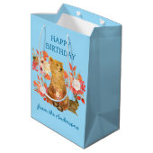 Floral Bouquet Bear Rabbit Birthday Geschenktasche Mittlere Geschenktüte (Rückseite Schrägansicht)