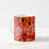 Floral Bright Rojo Bouquet Rich Red Hot Daisies Kaffeetasse (Vorderseite Links)