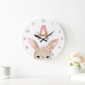Floral Bunny Ears Monogram Nursery Clock Personali Große Wanduhr (Zuhause)