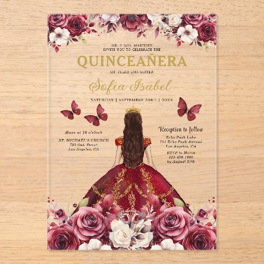 Floral Burgundy Butterfly Prinzessin Quinceanera Acryleinladungen (Vorderseite)