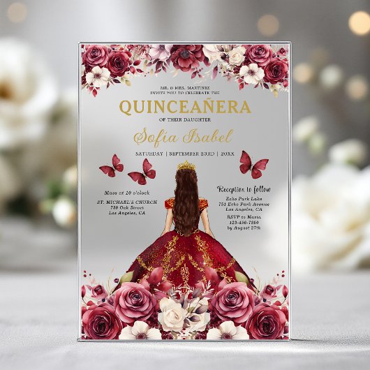 Floral Burgundy Butterfly Prinzessin Quinceanera Acryleinladungen