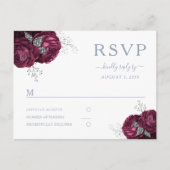Floral Burgundy Dusty Blue Wedding RSVP Postkarte (Vorderseite)