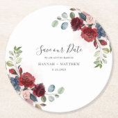Floral Burgundy Script Wedding Save the Date Runder Pappuntersetzer (Vorderseite)