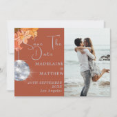 Floral Burnt Orange Disco Save the Date Hochzeit (Vorderseite)