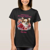 Floral Chihuahua A Petite Canine Blooms T-Shirt (Vorderseite)