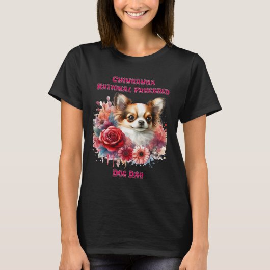 Floral Chihuahua A Petite Canine Blooms T-Shirt (Vorderseite)