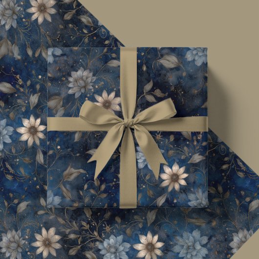 Floral Christmas Midnight Blue and Cream Gift Geschenkpapier
