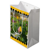 Floral Custom Gift Bag Mittlere Geschenktüte (Vorderseite Schrägansicht)