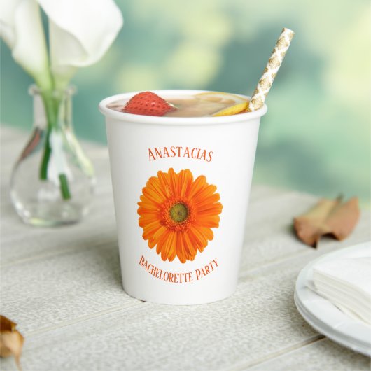 Floral Daisy Junggeselinnen-Abschied personalisier Pappbecher (In Situ)