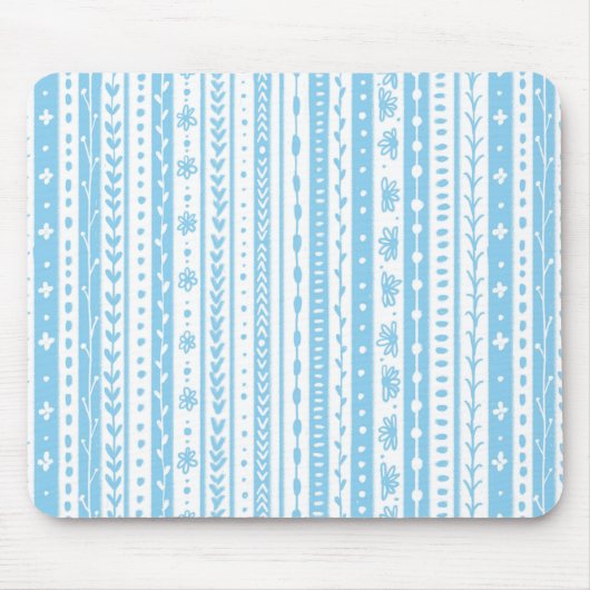 Floral doodle Streifen in Babyblau und Weiß Mousepad (Vorne)