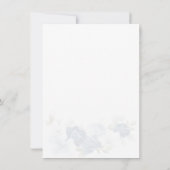 Floral Dusty Blue Watercolor Blume Brautparty Einladung (Rückseite)
