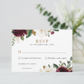 Floral Elegant Burgundy White Magnolia RSVP Card Einladung (Stehend Vorderseite)