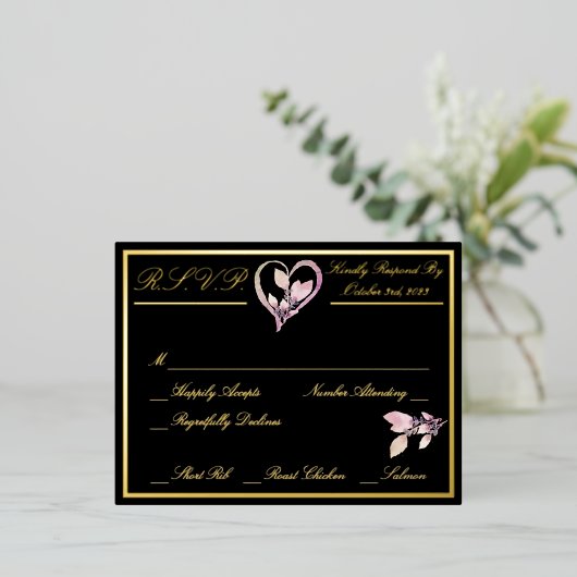 Floral Elegant White Wedding RSVP Gold Folie Einladungspostkarte (Stehend vorne)